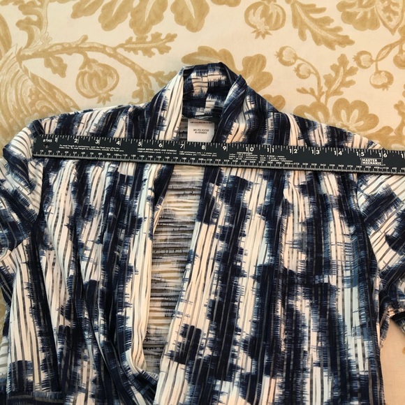 Libra Drapey Open Cardigan - Picture 8 of 11